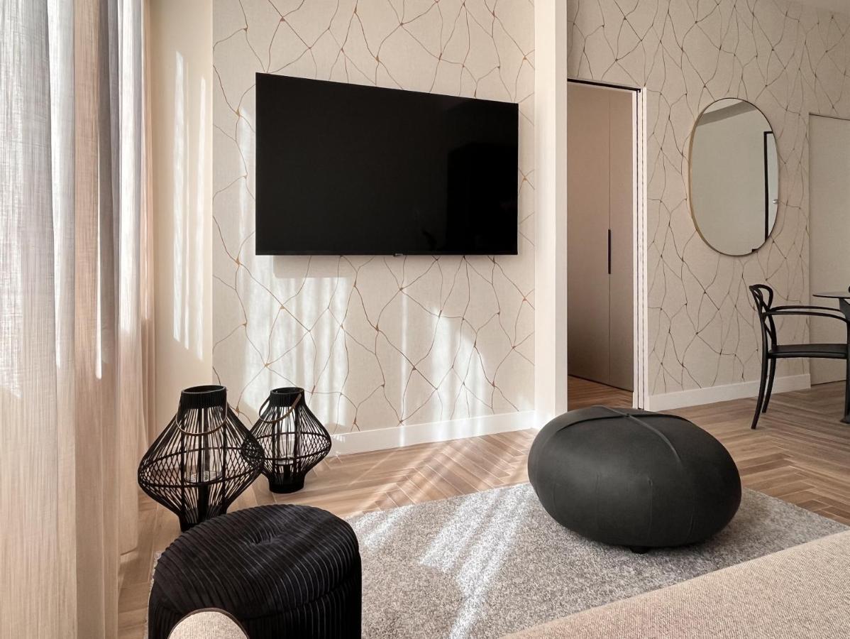 Yls Luxury Suites Мілан Екстер'єр фото