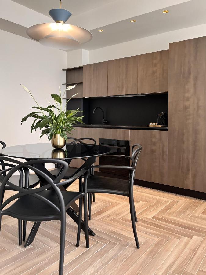 Yls Luxury Suites Мілан Екстер'єр фото